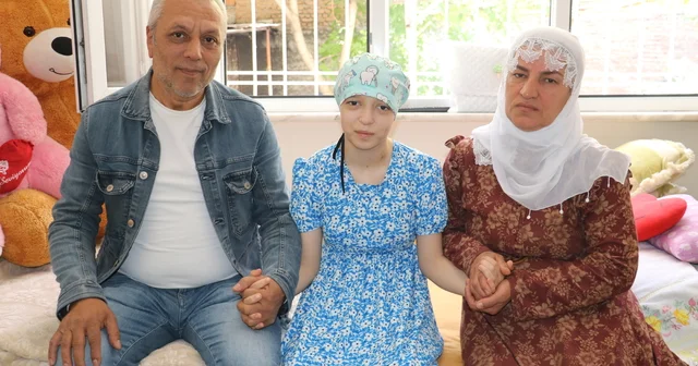 2 kızını kaybettiği hastalıklara yakalanan kızı Nur u her gece yaşıyor mu diye kontrol ediyor Diyarbakır Haberleri