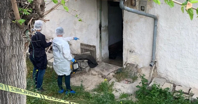 75 yaşındaki yaşlı kadın evinde ölü bulundu
