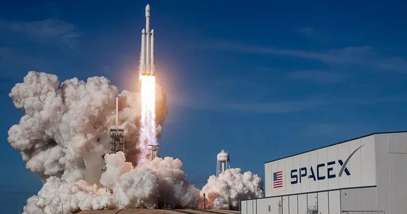 SpaceX çalışanı, tuvalet kullanımının takip edilip kısıtladığını iddia ediyor