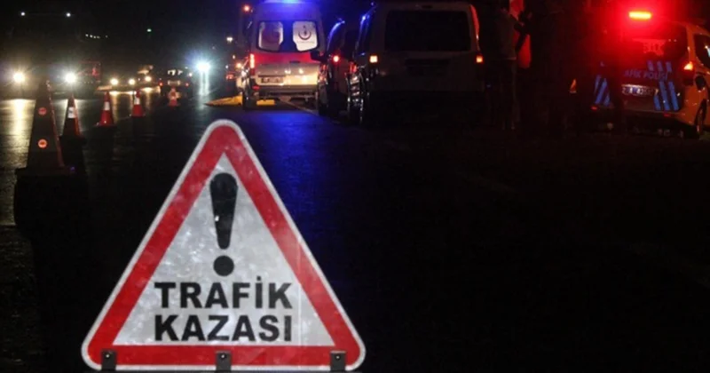 Kahramanmaraş ta tıra çarpan kamyonetteki 1 kişi öldü, 1 kişi yaralandı