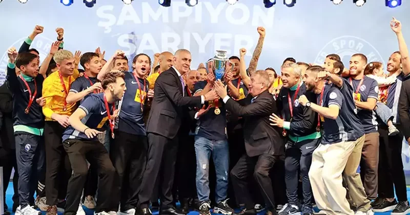 1.Lig e yükselen Sarıyer kupasına kavuştu Fanatik Gazetesi Futbol Haberleri Spor