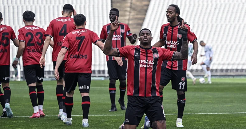 Fatih Karagümrük, Süper Lig yolunda play off final biletini aldı