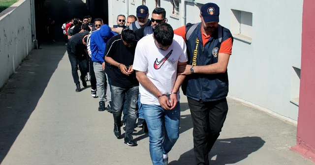 Siber dolandırıcı çetesi çökertildi, 600 milyon liralık mal varlığına el konuldu Adana Haberleri