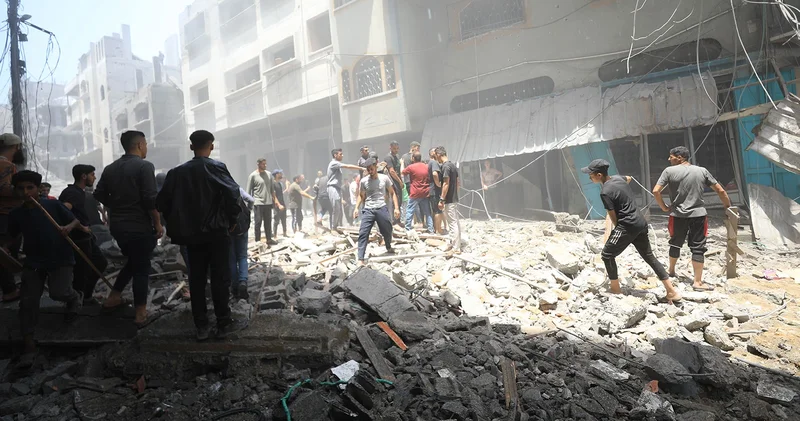İsrail in Gazze Şeridi ne saldırılarında son 24 saatte 54 kişi hayatını kaybetti