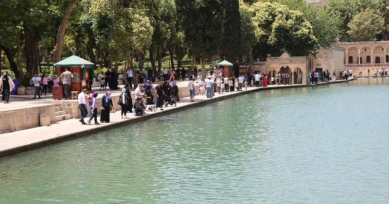 Hava sıcaklıkları bazı bölgelerde 40 dereceyi aştı