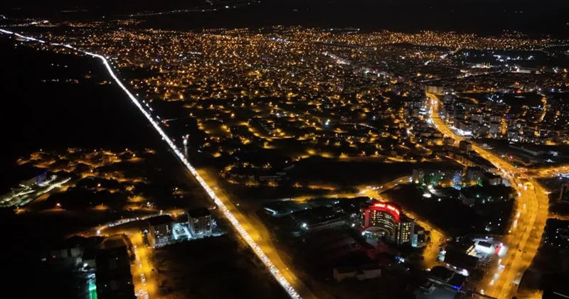 Bayram tatilinin son gecesinde trafik yoğunluğu zirve yaptı