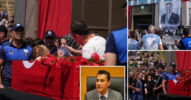 Ferdi Zeyrek için ilk tören belediye binası önünde Gündem Haberleri