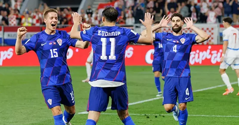 (ÖZET) Dominik Livakovic forma giydi! Hırvatistan evinde farka koştu Hırvatistan Çekya maç sonucu: 5 1 Fanatik Gazetesi Futbol Haberleri Spor