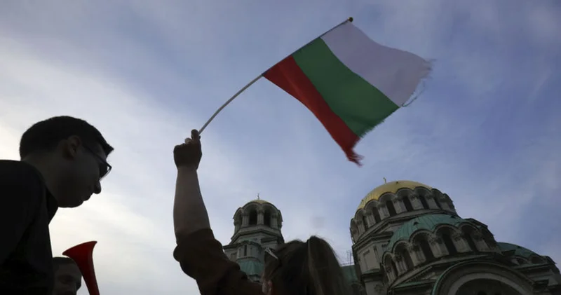 Euroya geçmeye hazırlanan Bulgaristan da halk ikiye bölündü İş Yaşam Haberleri