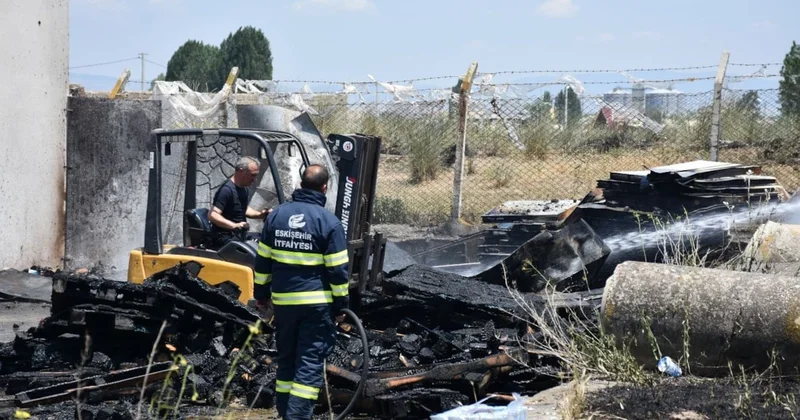 Süt ürünleri deposunda yangın Sözcü Gazetesi