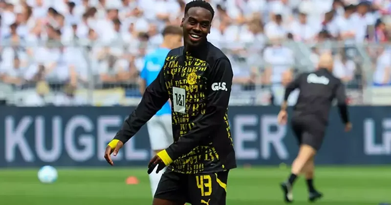 First transfer deadline frenzy: Gittens to Chelsea before the window closes?