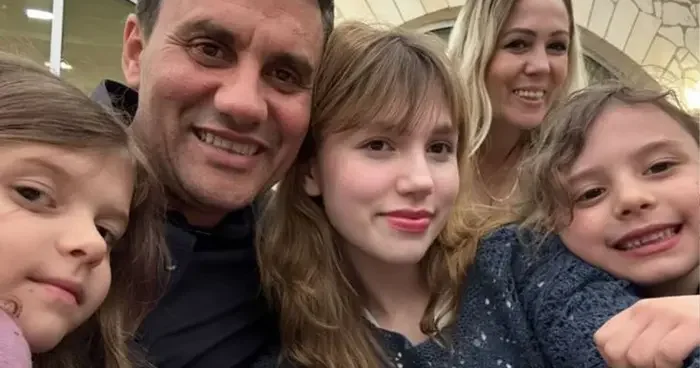 Hayatını kaybeden Ferdi Zeyrek in kızından duygulandıran paylaşım! Benim artık bir babam yok