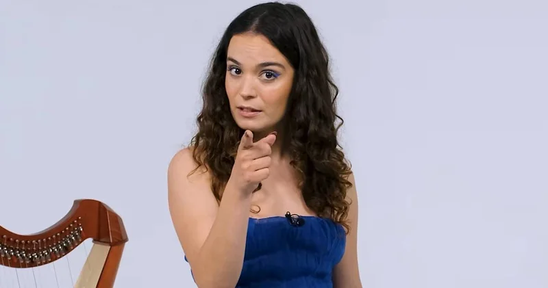 Aslı Bekiroğlu hastane odasından isyan etti: Tek tek sildi