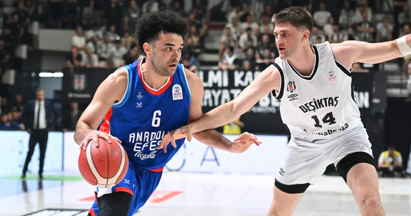 Anadolu Efes ten Beşiktaş Fibabanka karşılaşması öncesi sakatlık açıklaması!