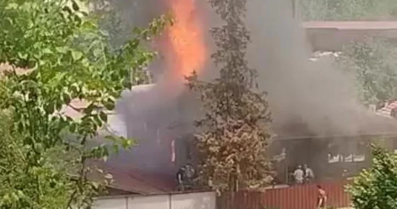 Sinop ta kereste fabrikasında yangın: Yemekhane küle döndü