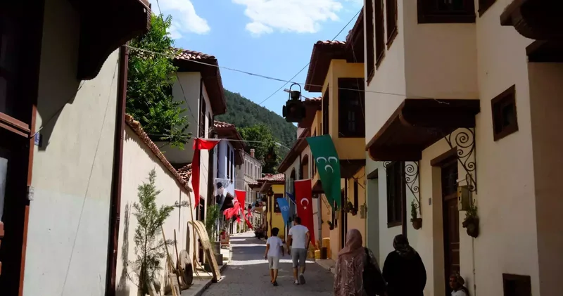 Akşehir’de açık hava müzesi: Nasreddin Hoca Mizah Yolu