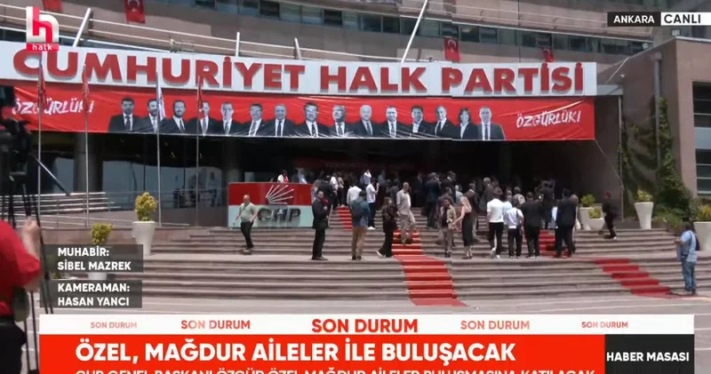 Tarihe geçecek utanç fotoğrafı CHP Genel Merkezi ne asıldı!