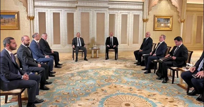 Paşinyan Aliyev görüşmesi 5 saat sürdü Agos