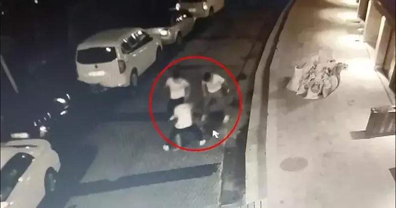 Küçükçekmece de 16 yaşındaki Yusuf un öldüğü döner bıçaklı saldırının görüntüleri ortaya çıktı
