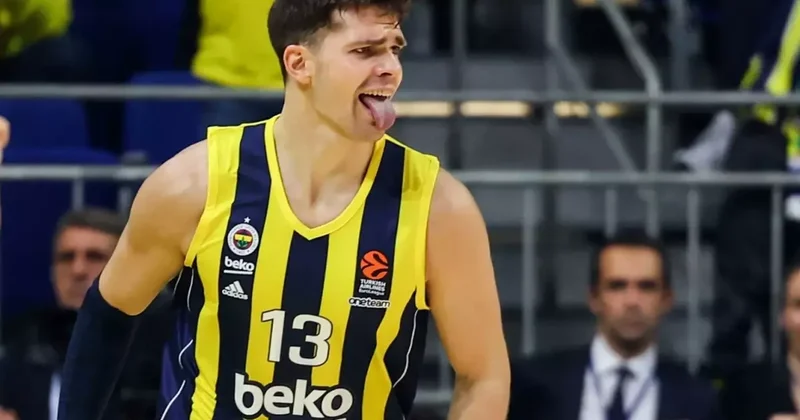 Fenerbahçe Beko da 3 yıllık imza