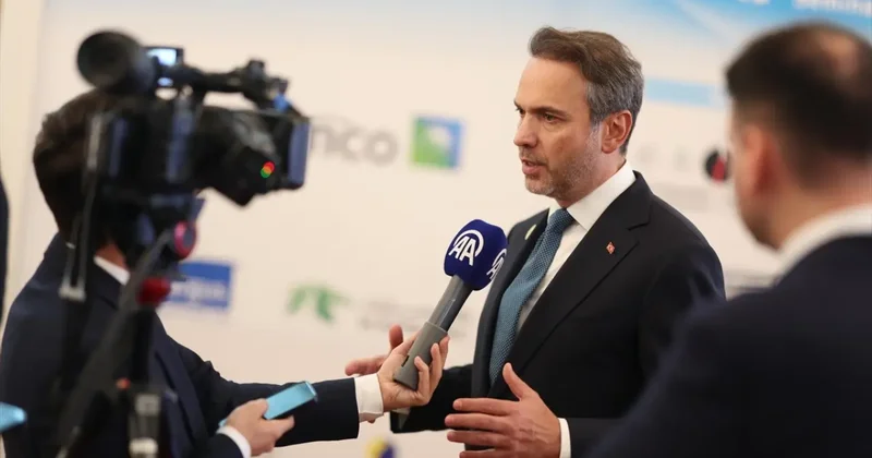 Bakan Bayraktar dan doğal gaz açıklaması: Türkiye bölgesel arz güvenliğine katkı sağlıyor