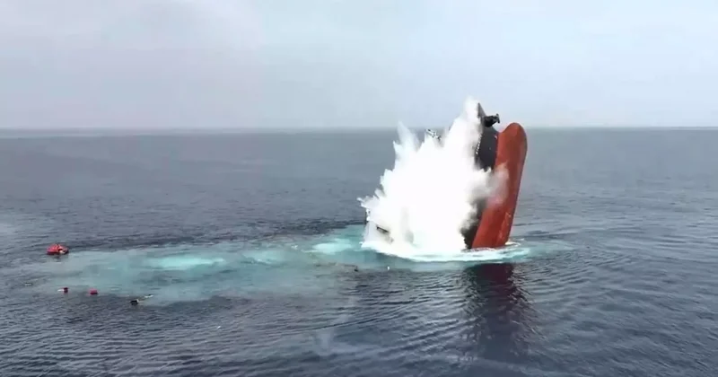 Kızıldeniz de sular ısınıyor! Bir gemi daha batırıldı