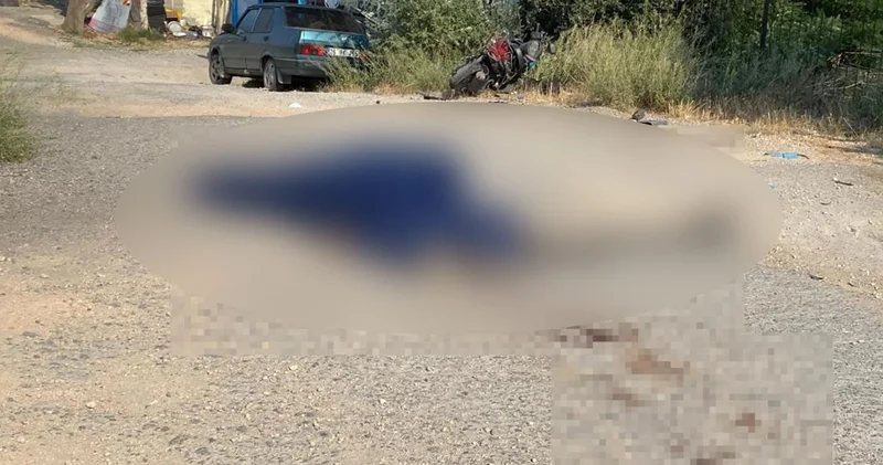 Eskişehir de korkunç kaza! Tofaş la çarpışan motosiklet ikiye ayrıldı! Sürücü feci şekilde can verdi