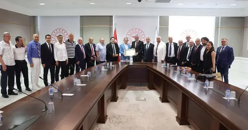 TÜRFAD’dan, Bakan Memişoğlu’na nezaket ziyareti