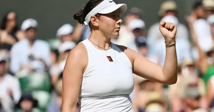 Wimbledon da Anisimova ve Swiatek, finalde!