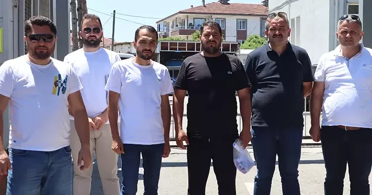 Vaatlerine inanıp neleri var neleri yok verdiler! Dizayn araç vurgunu: Gerçeği noterde öğrendiler... Paramızı alemlerde yediler
