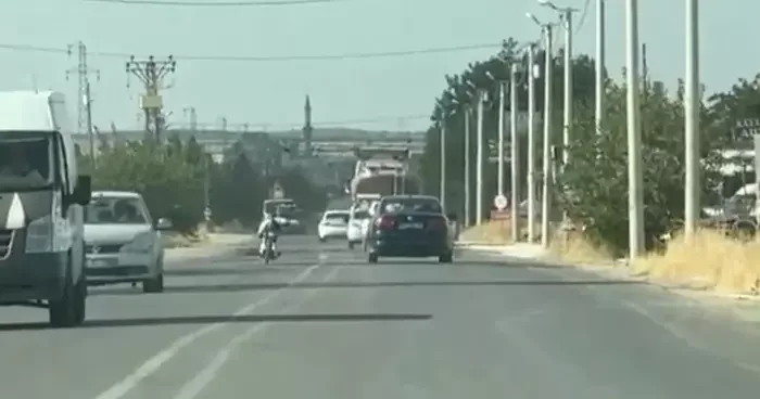 Motosiklet sürücüsü ölüme davetiye çıkarttı