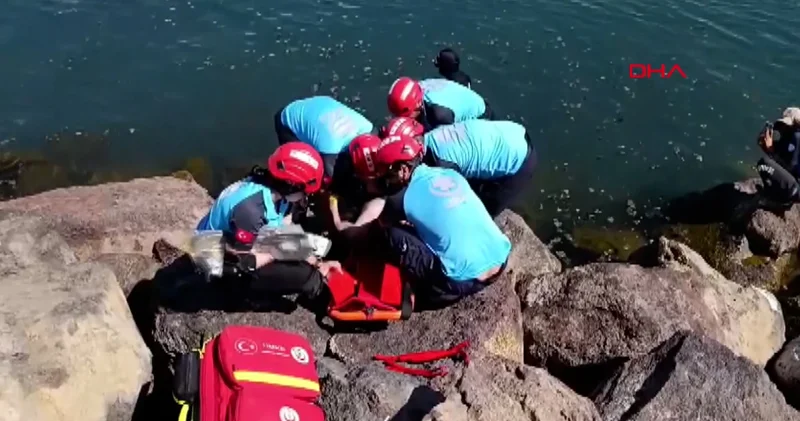 Van Gölü’nde su kazası tatbikatı