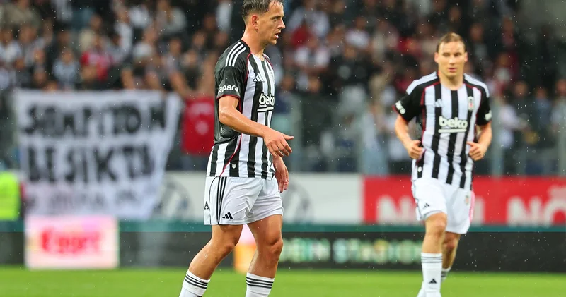 Beşiktaş hazırlık maçında St. Pölten i mağlup etti