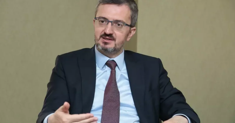 İletişim Başkanlığı görevine getirilen Burhanettin Duran dan mesaj var