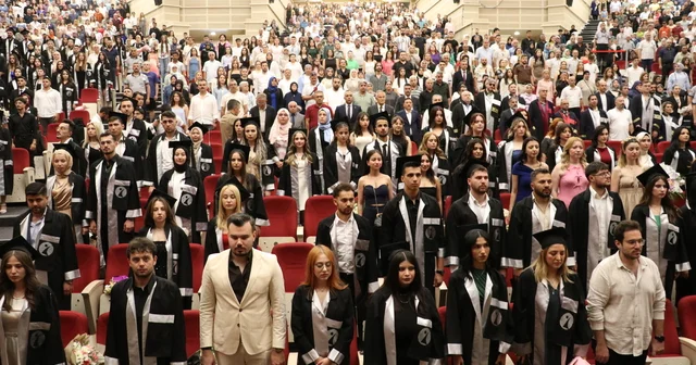 ERÜ İletişim Fakültesinde mezuniyet töreni düzenlendi Kayseri Haberleri