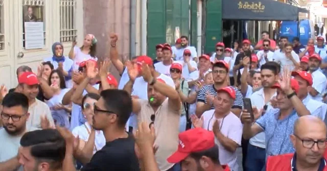 İzmir’de işten çıkarılan işçilerin eylemi ikinci gününde VİDEO İZLE