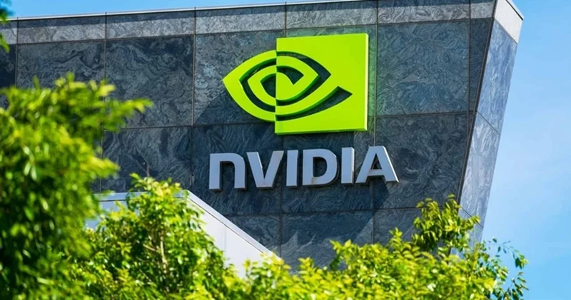 Nvidia, 4 trilyon dolarlık değerlemeyle tarihe geçti Teknoloji Haberleri