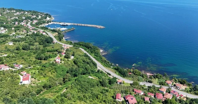 Perşembe ile Fatsa arasındaki sahil yolu, manzarasıyla sürücülere keyifli rota sunuyor