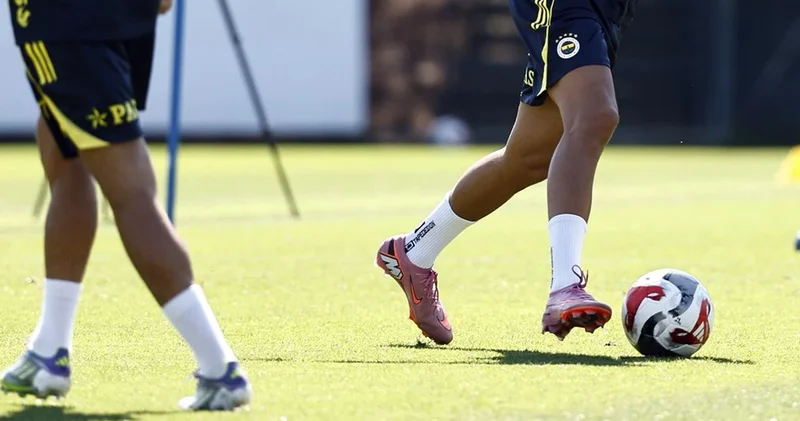 Feyenoord maçı öncesi Fenerbahçe’de iki isimden güzel haber