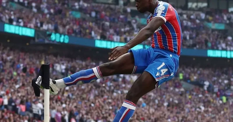 Liverpool kupayı penaltılarda kaybetti! Şampiyon Crystal Palace