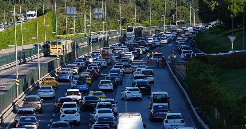Sürücüler dikkat: Yola çıkmadan önce bu listeyi mutlaka kontrol edin