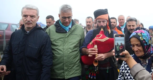 Sağlık Bakanı Memişoğlu, Ekşioğlu Vakfı 25. Ovit Yayla Şenlikleri nde konuştu: Rize Haberleri