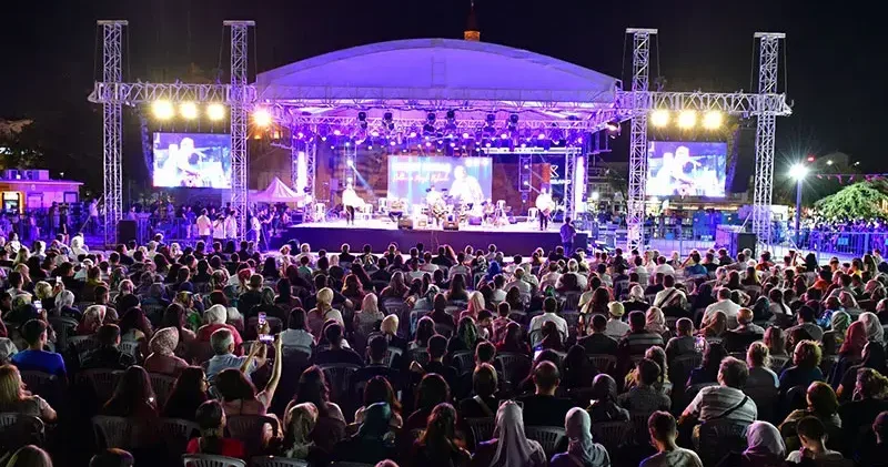 Neşet Ertaş Kültür ve Müzik Festivali, deprem nedeniyle yarıda kesildi