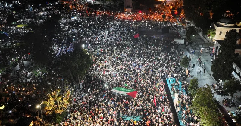 İstanbul da düzenlenen Gazze ye Umut Işığı Ol yürüyüşüne yoğun katılım
