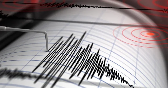 SON DAKİKA DEPREM Mİ OLDU? AFAD açıkladı: Balıkesir Sındırgı da 6,1 büyüklüğünde deprem, İstanbul da da hissedildi İstanbul Haberleri