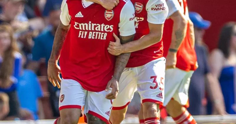 Arsenal ın yıldızı İstanbul a geliyor: Fenerbahçe sessiz sedasız transferi bitirdi