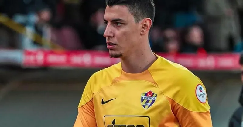 Berke Özer e dev talip