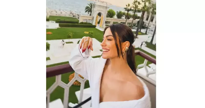 Demet Özdemir, sosyal medya paylaşımıyla takipçilerini mest etti