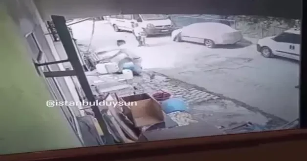 Mavi bidon kavgası: Yaşlı kadın darp edildi, dehşet anları kamerada