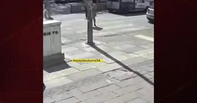“Bu kadarına da pes!” Kırmızı ışıkta geçip yaşlı kadına saldırdı